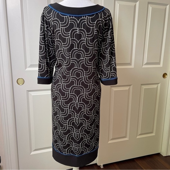 R&K Shift Dress Scoop Neck Elbow Length Sleeves Black White Blue Geo Print - Picture 3 of 11